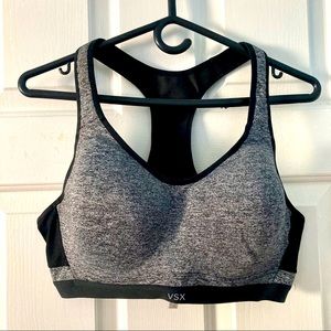Victoria Secret sports bra - maximum support